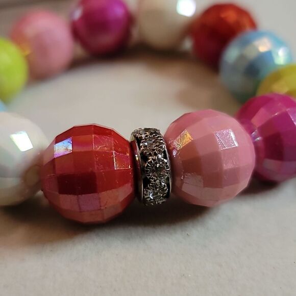 Colorful Faceted Beaded Stretch Bracelet with Teardrop Pendant - Picture 3 of 3